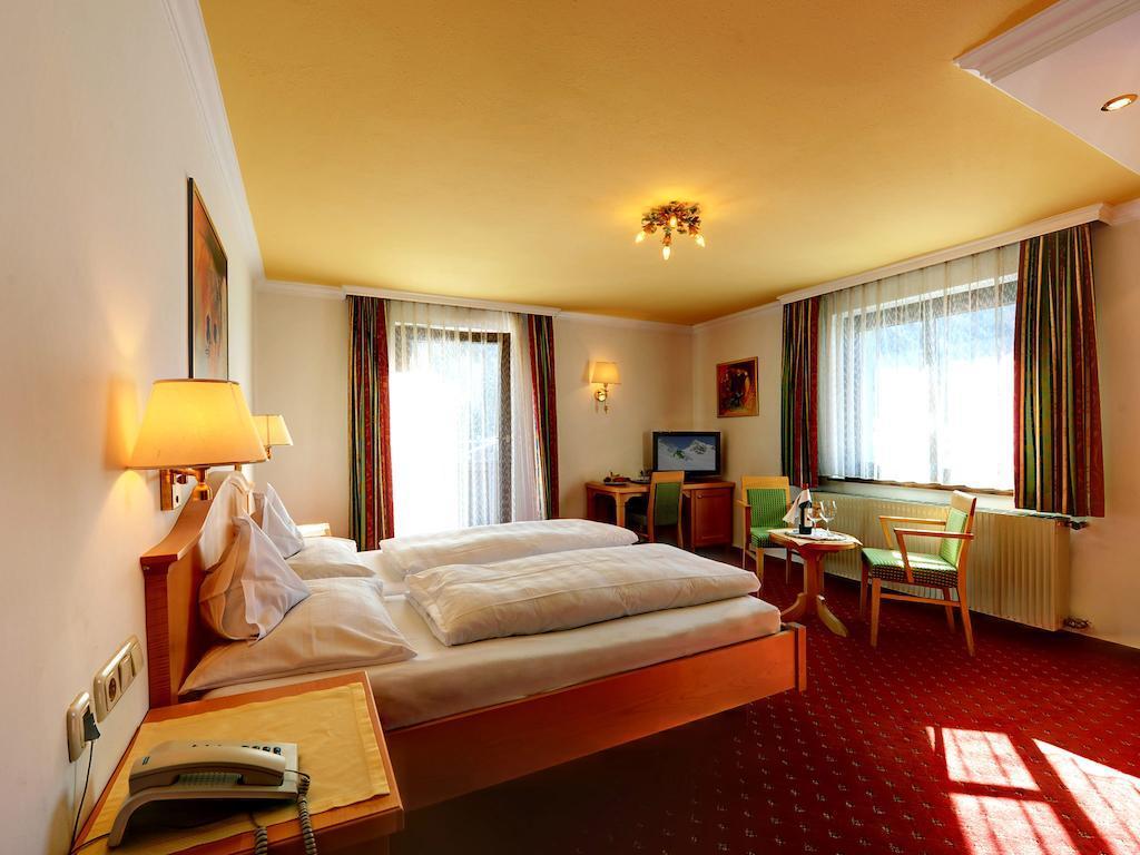 Heart Hotel Arlberg Санкт-Антон-ам-Арльберг Екстер'єр фото